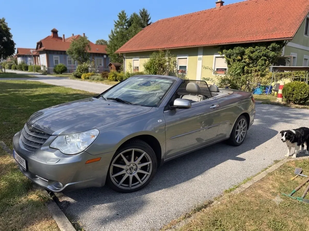 Chrysler Sebring 2010 photo 3