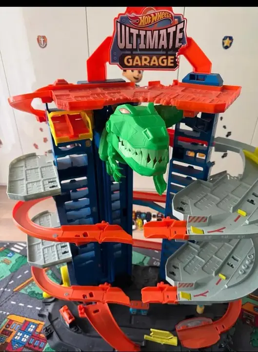 Hot Wheels Ultimate Garage