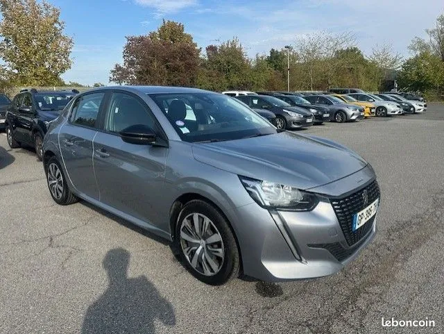Peugeot 208 2023 photo 2
