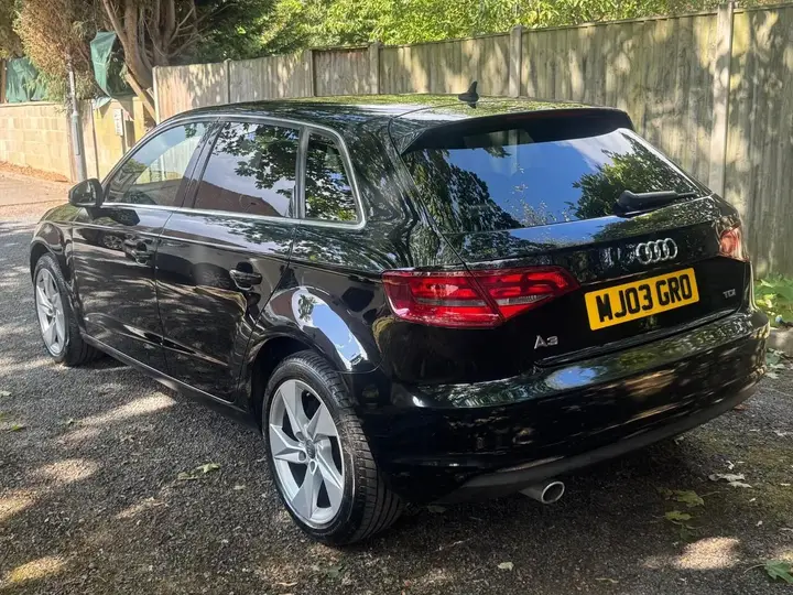 Audi A3 2014 photo 4