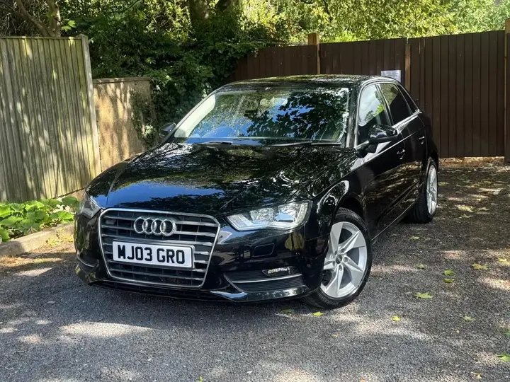 Audi A3 2014 photo 3