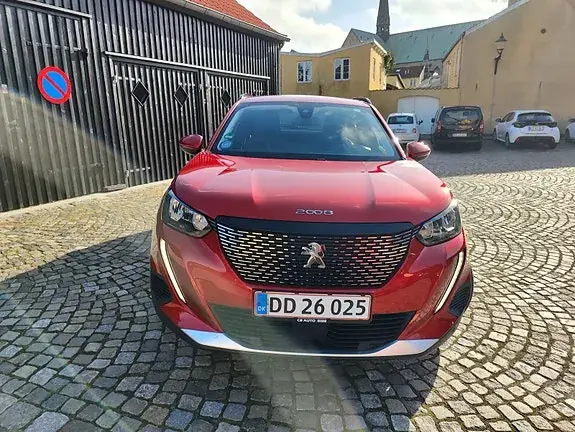 Peugeot 2008 2021 photo 2