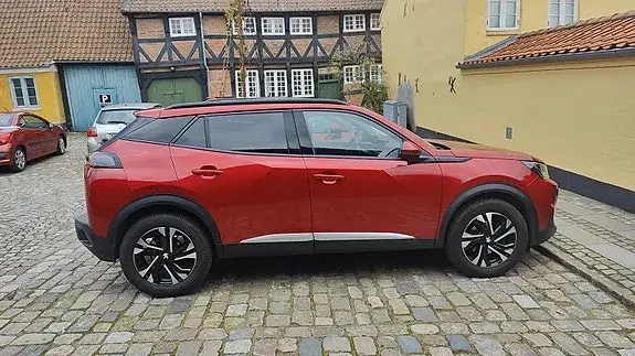 Peugeot 2008 2021 photo 4