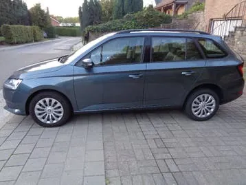 Skoda Fabia 2021 photo 2