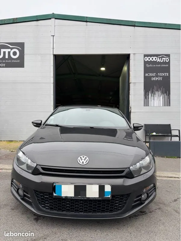 Volkswagen Scirocco 2010 photo 2