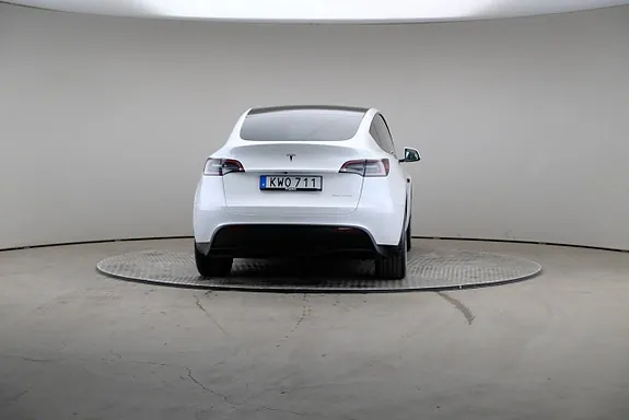 Tesla Model Y 2024 photo 5