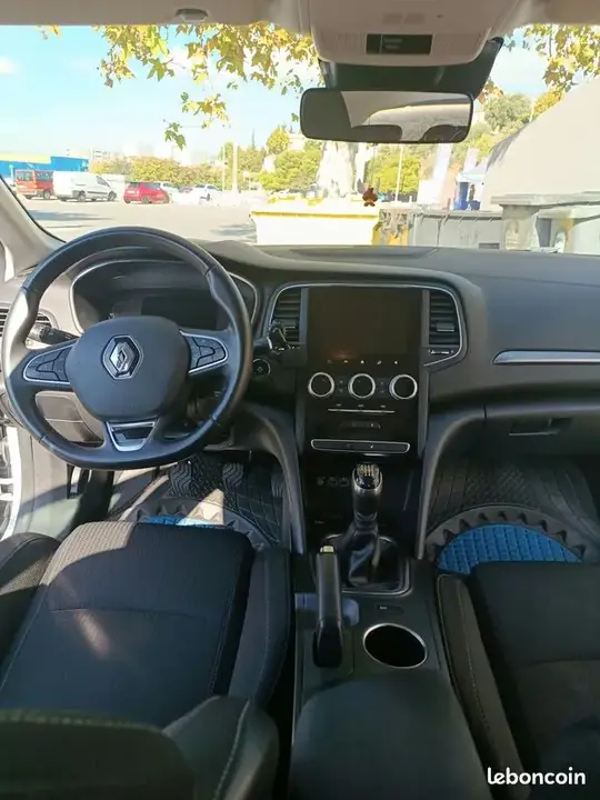Renault Megane 2021 photo 3