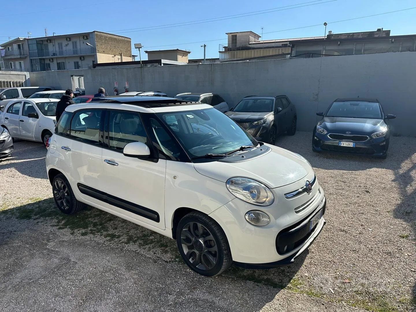 Fiat 500L 2014 photo 3