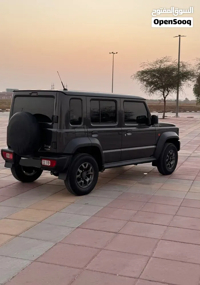 Suzuki Jimny 2024 photo 2