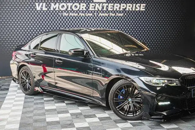 BMW 330I