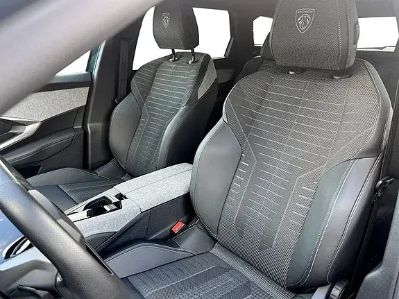 Peugeot 5008 2025 photo 5
