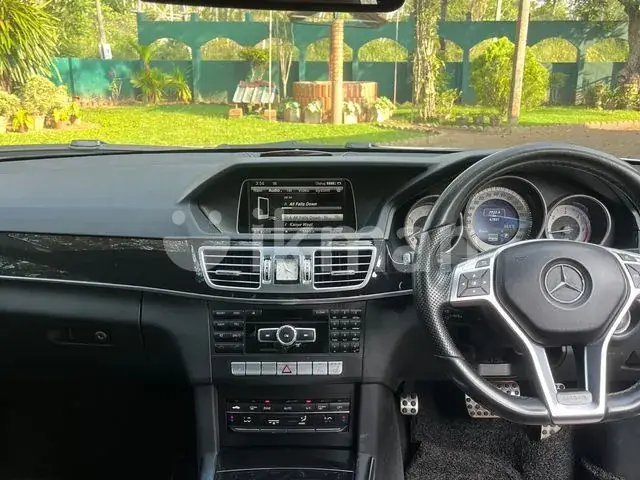 Mercedes-Benz E300 2015 photo 5