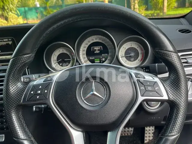 Mercedes-Benz E300 2015 photo 4
