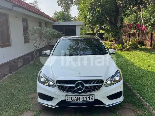 Mercedes-Benz E300