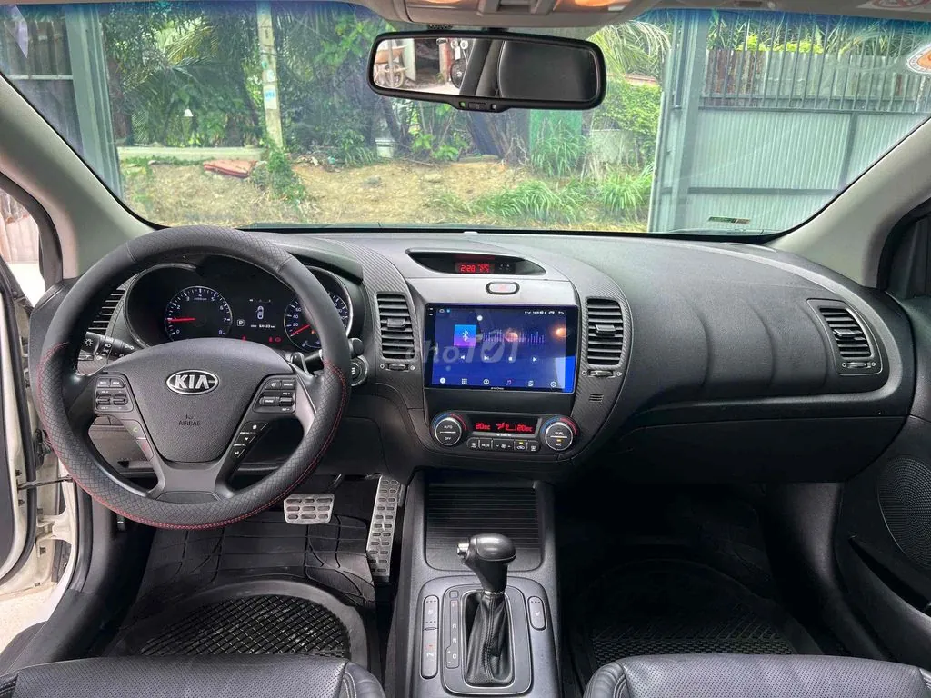 Kia Cerato Koup 2014 photo 5