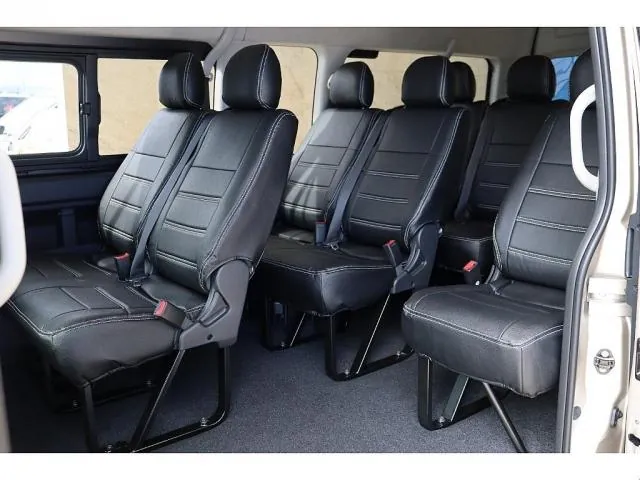 Toyota Hiace Wagon 2026 photo 2