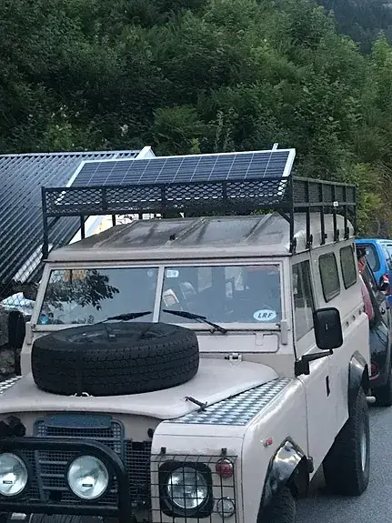 Land Rover 109