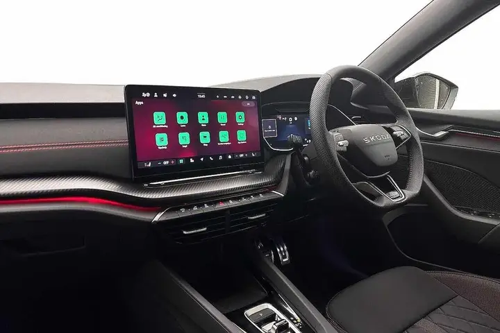 Skoda Octavia 2026 photo 2