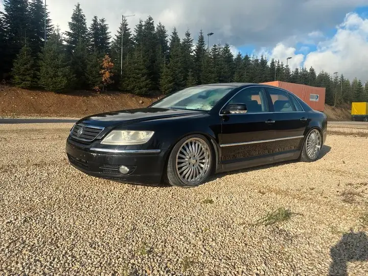 Volkswagen Phaeton