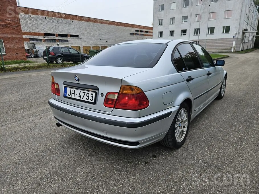 BMW 318 1998 photo 4