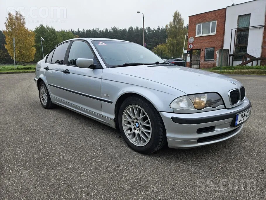 BMW 318 1998 photo 3