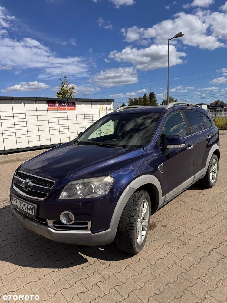 Chevrolet Captiva 2010 photo 2