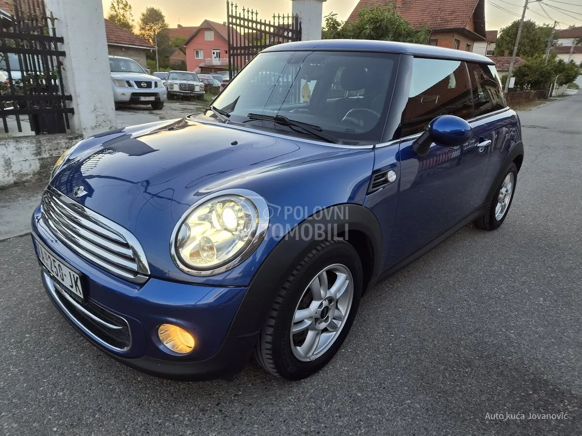 Mini Cooper 2012 photo 2