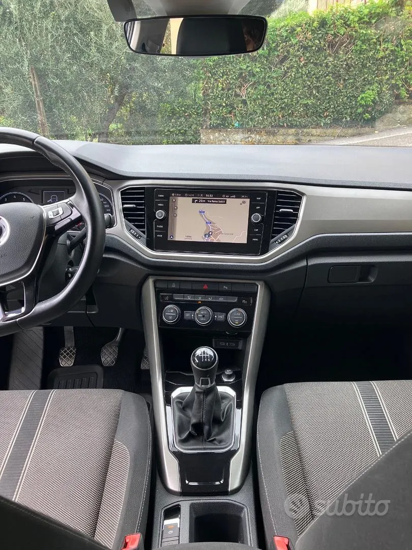 Volkswagen T-Roc 2021 photo 5