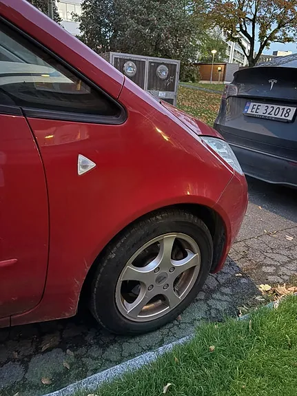 Mitsubishi Colt 2006 photo 3