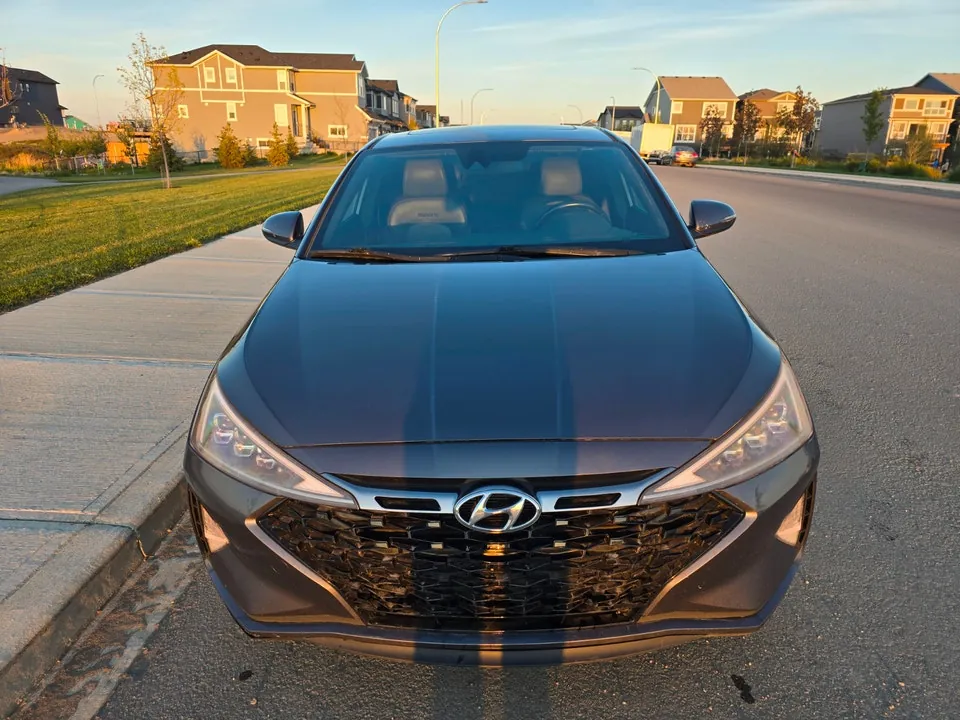 Hyundai Elantra 2019 photo 2