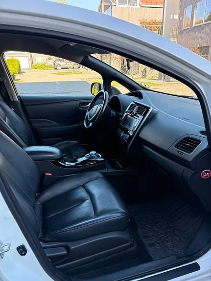 Nissan Leaf 2017 photo 4
