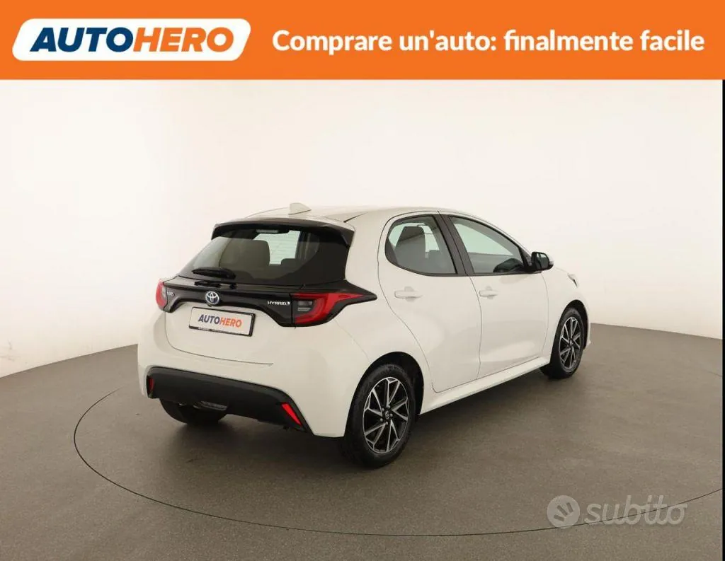 Toyota Yaris 2023 photo 5