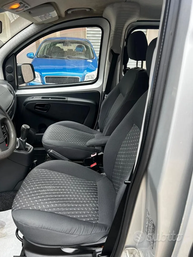 Peugeot Bipper 2010 photo 4