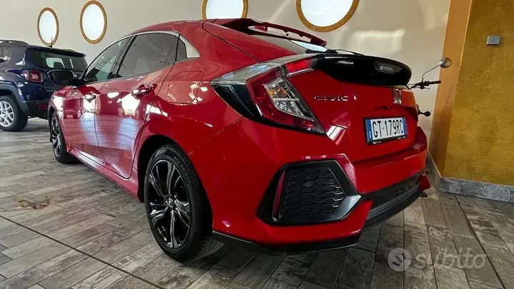 Honda Civic 2019 photo 5