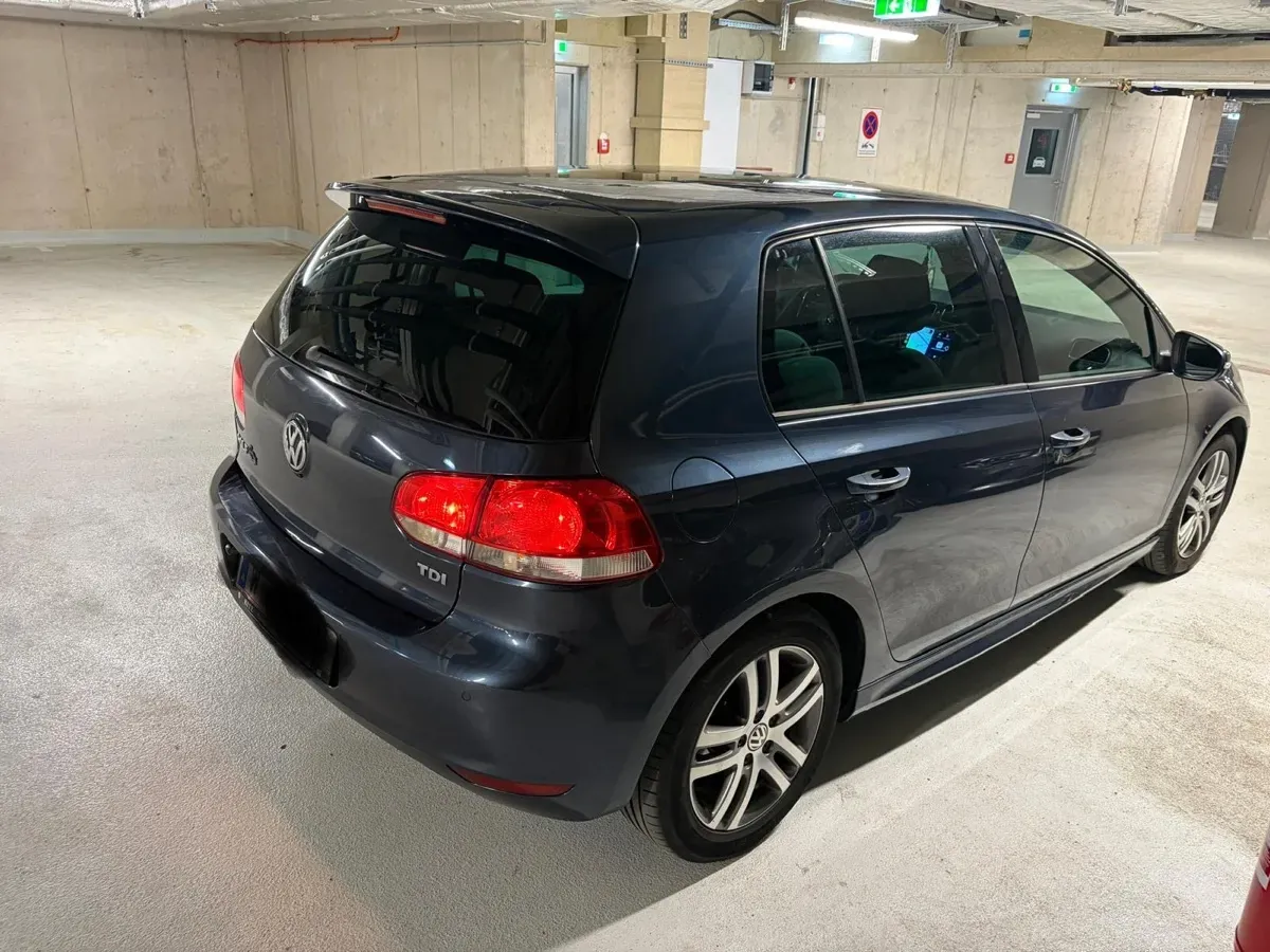 Volkswagen Golf 2012 photo 3