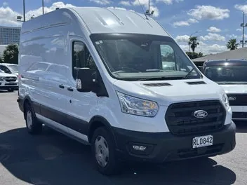 Ford Transit 2025 photo 2
