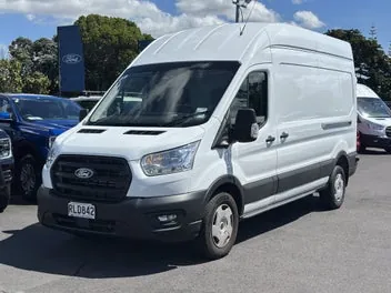 Ford Transit 2025 photo 4