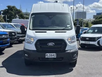 Ford Transit 2025 photo 3