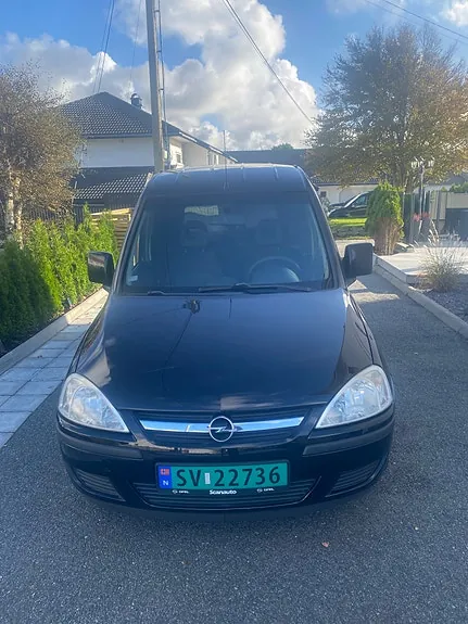Opel Combo 2011 photo 2