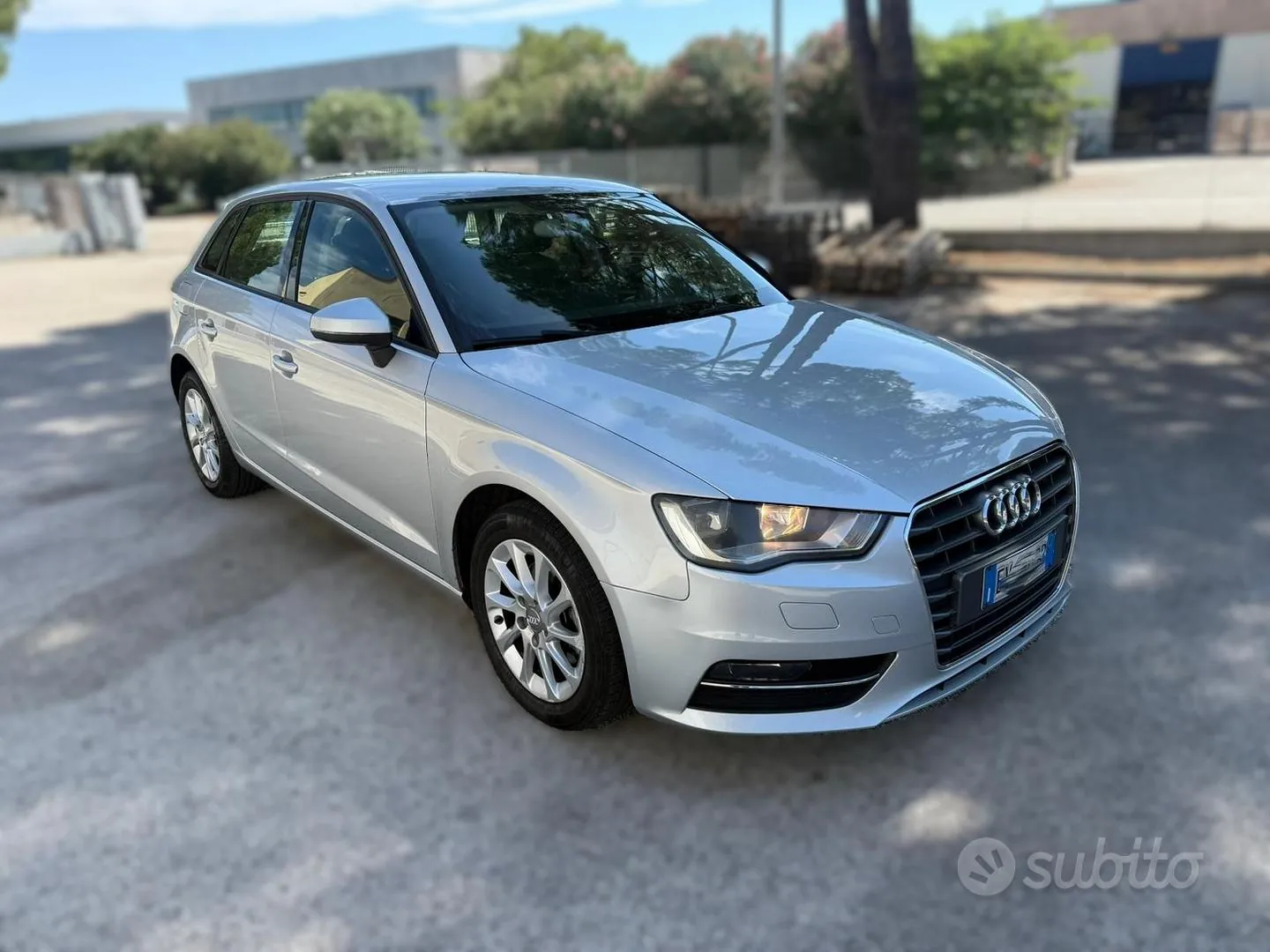 Audi A3 2015 photo 3