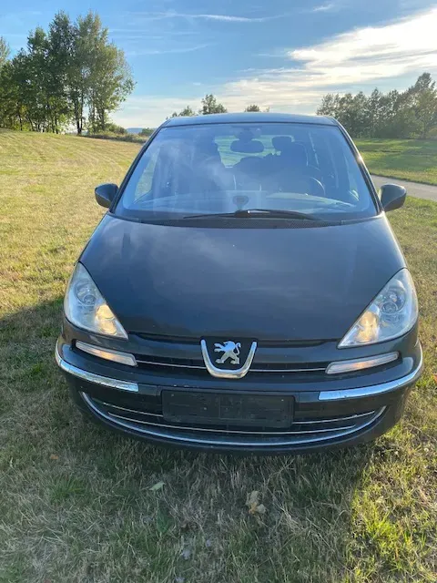 Peugeot 807 2010 photo 2