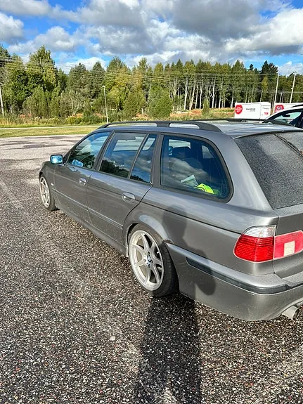 BMW 525I 2004 photo 2