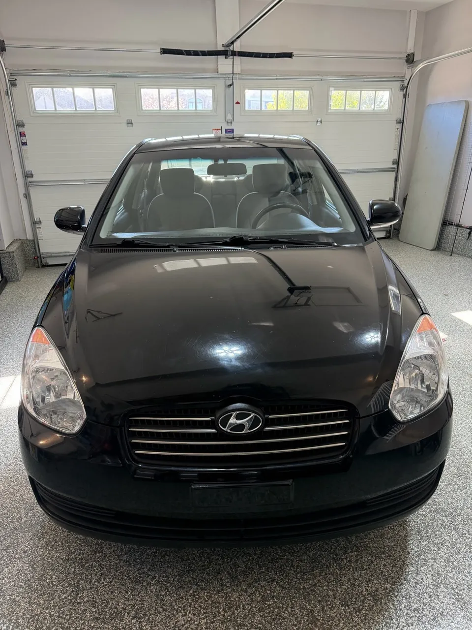 Hyundai Accent 2011 photo 3
