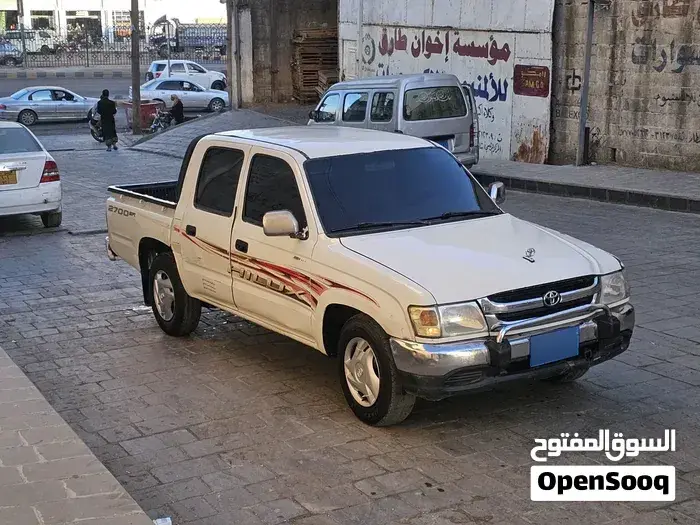 Toyota Hilux 2005 photo 5