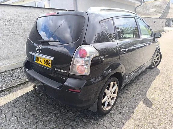 Toyota Corolla Sportsvan 2007 photo 2