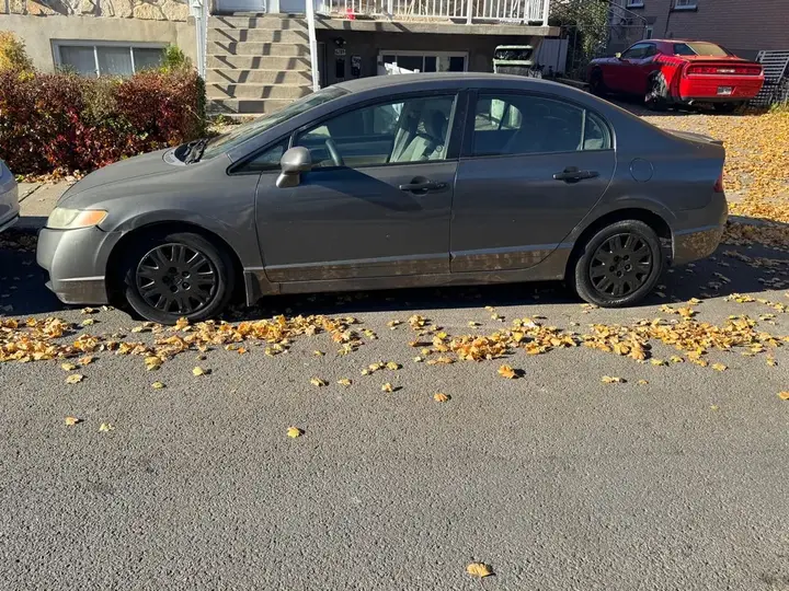 Honda Civic 2010 photo 4