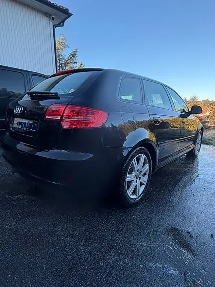 Audi A3 2009 photo 2