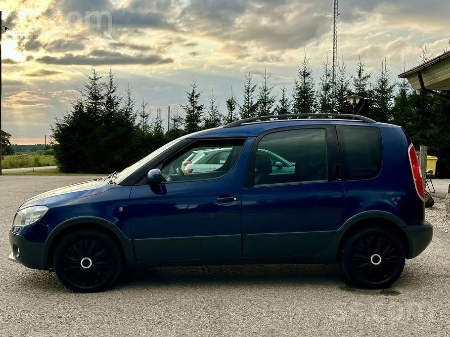 Skoda Roomster 2013 photo 4