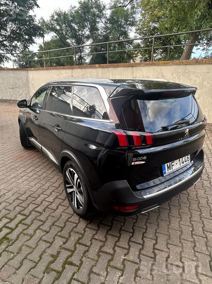 Peugeot 5008 2019 photo 3
