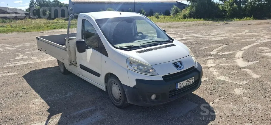 Peugeot Expert 2008 photo 2